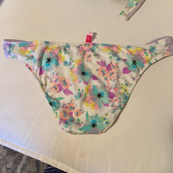 Bathing suit set. Victoria’s Secret pastel/floral size L bottom and 36D top. - Picture 3 of 4